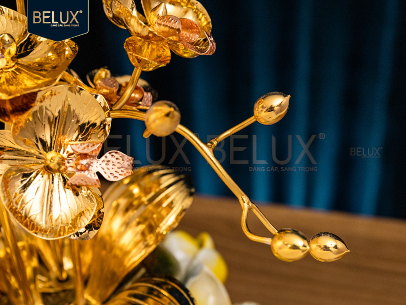 Chậu Lan Sen Tam Phúc mạ vàng 24k cao 35cm